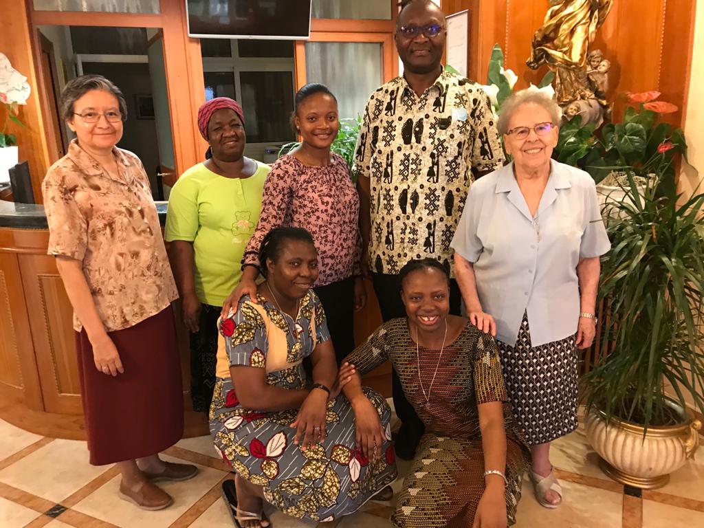 Visita del Obispo de Kabinda, República del Congo, a nuestra Casa General